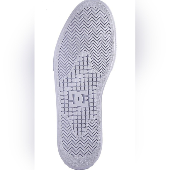 DC MANUAL ADYS300591-RED MENS RED CANVAS SKATE INSPIRED SNEAKERS SHOES - Picture 5 of 9